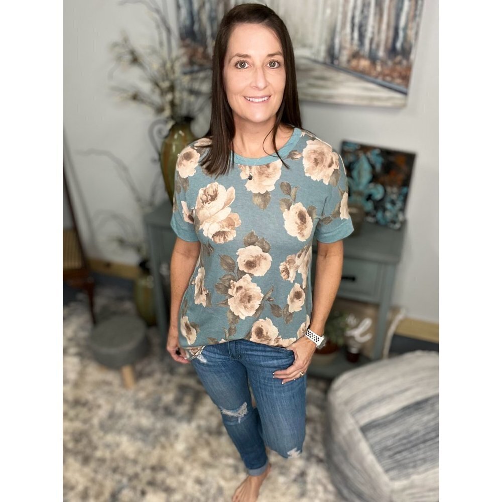 Floral Short Sleeve Round Neck Flowy Bohemian Hi Low Tunic Green Small 3122